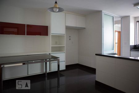 Apartamento para alugar com 420m², 5 quartos e 5 vagasCopa
