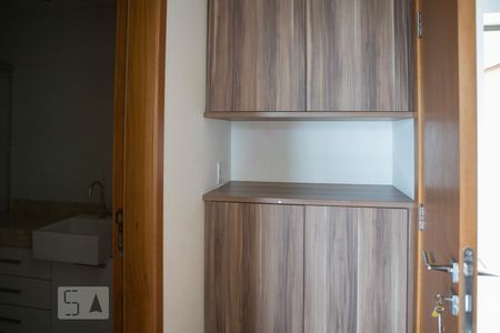 Apartamento para alugar com 420m², 5 quartos e 5 vagasQuarto 5 - suíte segundo piso - armários