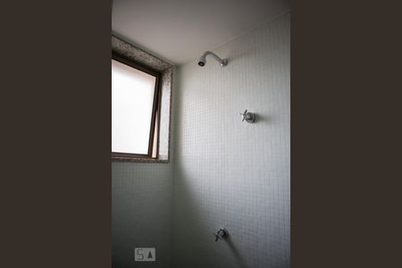 Apartamento para alugar com 420m², 5 quartos e 5 vagasSala 2 segundo piso - banheiro