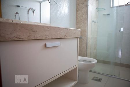 Apartamento para alugar com 420m², 5 quartos e 5 vagasQuarto 3 - banheiro