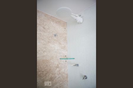 Apartamento para alugar com 420m², 5 quartos e 5 vagasQuarto 5 - suíte segundo piso- banheiro