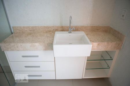 Apartamento para alugar com 420m², 5 quartos e 5 vagasQuarto 5 - suíte segundo piso- banheiro