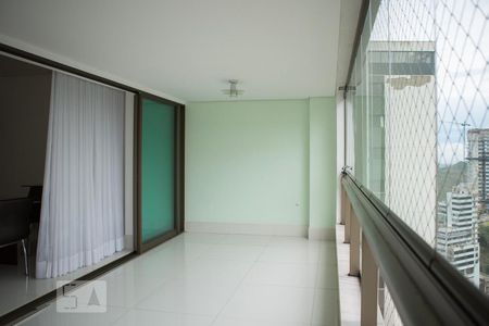 Sala - varanda de apartamento para alugar com 5 quartos, 420m² em Vila da Serra, Nova Lima