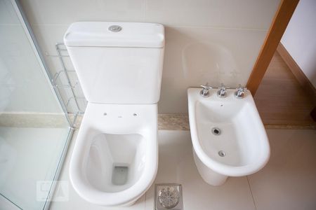 Apartamento para alugar com 420m², 5 quartos e 5 vagasQuarto 1 - suíte master - banheiro