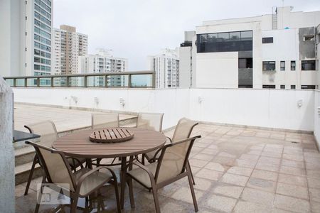 Apartamento para alugar com 420m², 5 quartos e 5 vagasÁrea externa da cobertura