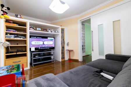 Sala de TV de apartamento para alugar com 4 quartos, 288m² em Sumaré, São Paulo
