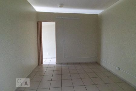 Quarto 01 de apartamento para alugar com 2 quartos, 57m² em Guará Ii, Brasília