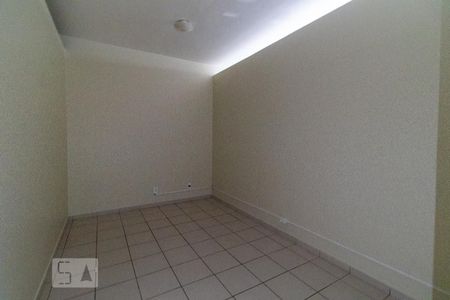 Quarto 02 de apartamento para alugar com 2 quartos, 57m² em Guará Ii, Brasília