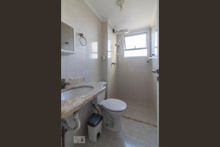 Banheiro do Quarto 2 de apartamento para alugar com 2 quartos, 56m² em Rudge Ramos, São Bernardo do Campo