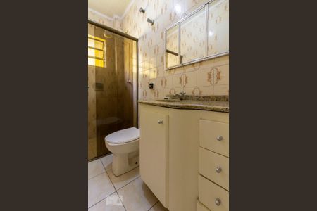 Banheiro de casa à venda com 3 quartos, 130m² em Vila São Geraldo, São Paulo