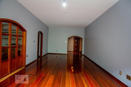Sala de apartamento para alugar com 3 quartos, 134m² em Laranjeiras, Rio de Janeiro