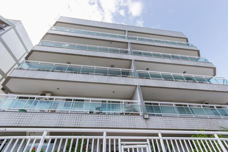 Apartamento à venda com 81m², 2 quartos e 1 vagaFachada