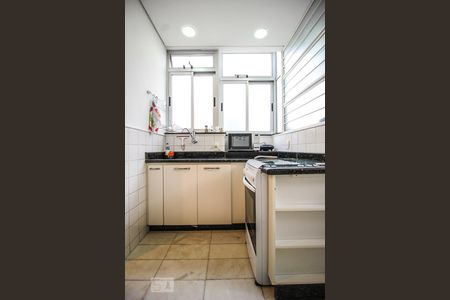 Apartamento para alugar com 65m², 1 quarto e 2 vagas Apartamento para alugar com 65m², 1 quarto e 2 vagasCozinha