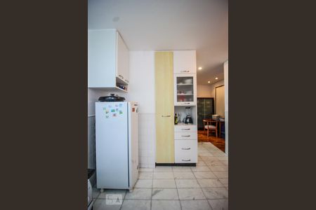 Apartamento para alugar com 65m², 1 quarto e 2 vagas Apartamento para alugar com 65m², 1 quarto e 2 vagasCozinha