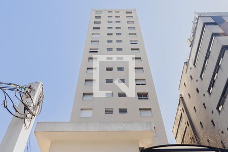 Apartamento à venda com 42m², 1 quarto e sem vagaFachada