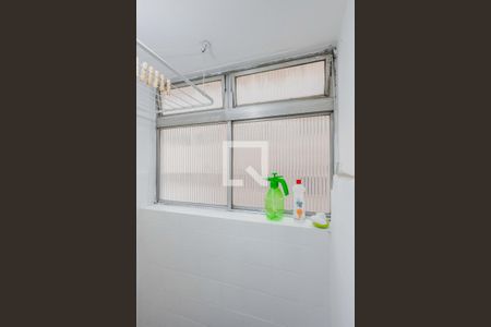 Apartamento à venda com 42m², 1 quarto e sem vagaÁrea de Serviço