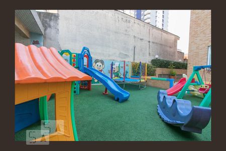 Apartamento à venda com 77m², 2 quartos e 1 vagaÁrea Comum - Playground