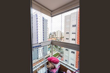 Apartamento à venda com 77m², 2 quartos e 1 vagaVaranda