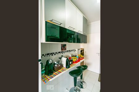 Apartamento à venda com 77m², 2 quartos e 1 vagaCozinha