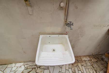 Casa de condomínio para alugar com 55m², 1 quarto e sem vagaDetalhe da area de serviço