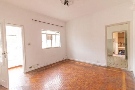 Casa para alugar com 2 quartos, 100m² em Vila Gustavo, São Paulo