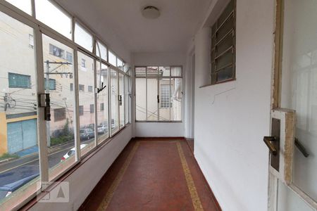 Casa para alugar com 100m², 2 quartos e sem vaga