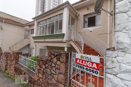 Casa para alugar com 100m², 2 quartos e sem vaga