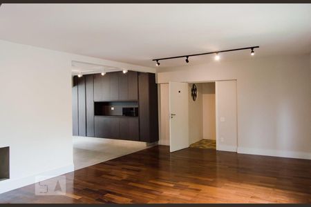 Sala de apartamento para alugar com 4 quartos, 141m² em Bela Vista, São Paulo
