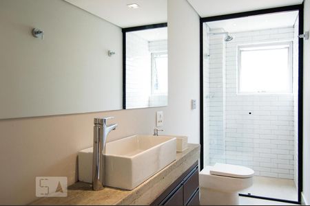 Apartamento para alugar com 141m², 4 quartos e 2 vagas Apartamento para alugar com 141m², 4 quartos e 2 vagasBanheiro Social