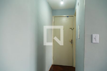 Sala - Corredor de apartamento para alugar com 2 quartos, 50m² em Vila do Encontro, São Paulo