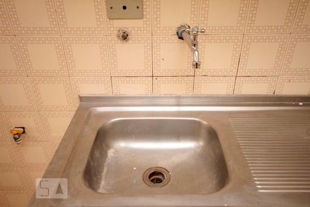 Cozinha de apartamento para alugar com 1 quarto, 45m² em Bela Vista, São Paulo