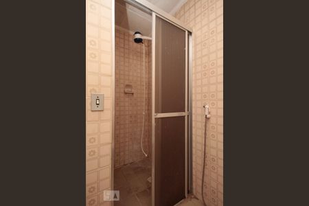 Banheiro de apartamento para alugar com 1 quarto, 45m² em Bela Vista, São Paulo