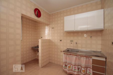Cozinha de apartamento para alugar com 1 quarto, 45m² em Bela Vista, São Paulo
