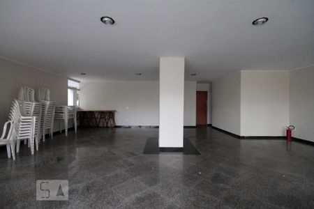 Apartamento para alugar com 45m², 1 quarto e 1 vagaSalão de Festas