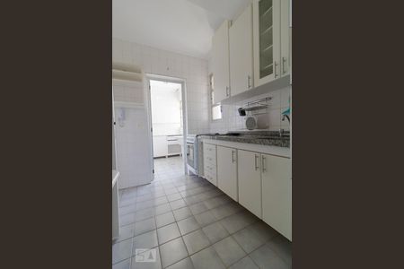 Apartamento à venda com 70m², 2 quartos e 1 vagaCozinha