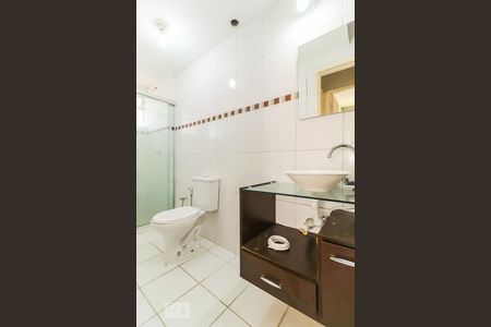 Banheiro de apartamento para alugar com 2 quartos, 52m² em Freguesia (jacarepaguá), Rio de Janeiro