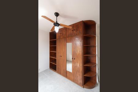 Apartamento à venda com 76m², 3 quartos e 2 vagasQuarto 2