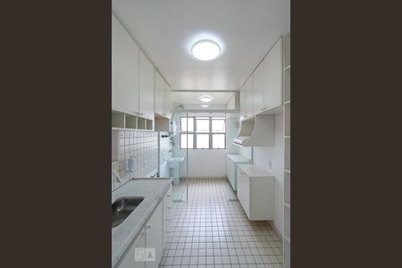 Apartamento à venda com 76m², 3 quartos e 2 vagasCozinha