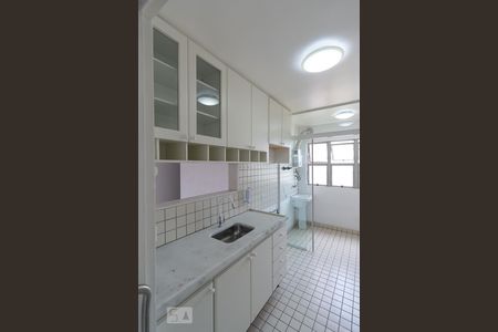 Apartamento à venda com 76m², 3 quartos e 2 vagasCozinha