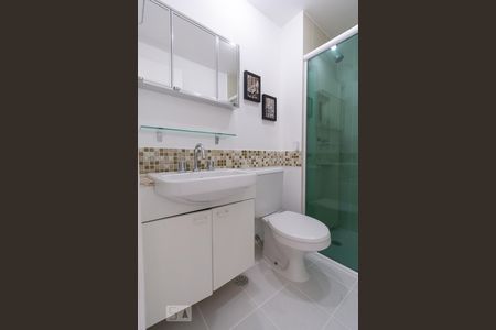 Apartamento à venda com 76m², 3 quartos e 2 vagasBanheiro Social