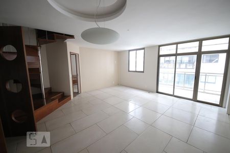Sala de apartamento para alugar com 3 quartos, 120m² em Icaraí, Niterói