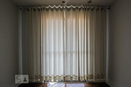 Sala de apartamento para alugar com 2 quartos, 70m² em Vila Industrial, Campinas