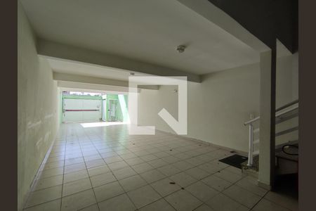 Apartamento para alugar com 100m², 2 quartos e 1 vaga Apartamento para alugar com 100m², 2 quartos e 1 vagaÁrea comum - Garagem