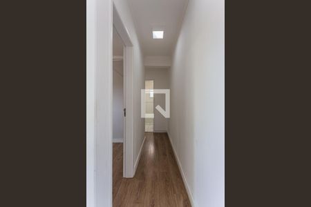 Corredor de apartamento para alugar com 2 quartos, 100m² em Vila Pires, Santo André