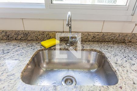 Apartamento para alugar com 100m², 2 quartos e 1 vaga Apartamento para alugar com 100m², 2 quartos e 1 vagaDetalhe da Cozinha