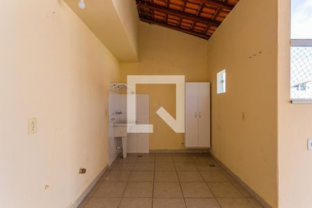 Apartamento para alugar com 100m², 2 quartos e 1 vaga Apartamento para alugar com 100m², 2 quartos e 1 vagaCobertura - Área de serviço