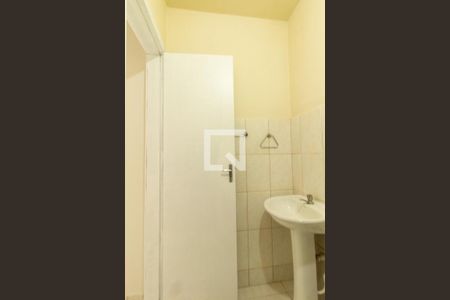 Banheiro Social de apartamento para alugar com 1 quarto, 40m² em Novo Mundo, Curitiba