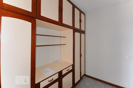 Quarto 2 de apartamento para alugar com 3 quartos, 65m² em Rio Comprido, Rio de Janeiro