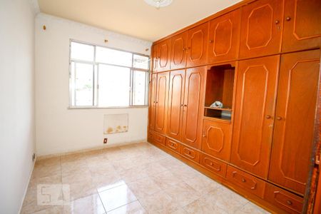 Quarto 2 de apartamento para alugar com 2 quartos, 120m² em Vista Alegre, Rio de Janeiro