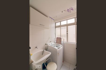 Apartamento à venda com 66m², 2 quartos e 1 vaga Apartamento à venda com 66m², 2 quartos e 1 vagaÁrea de Serviço